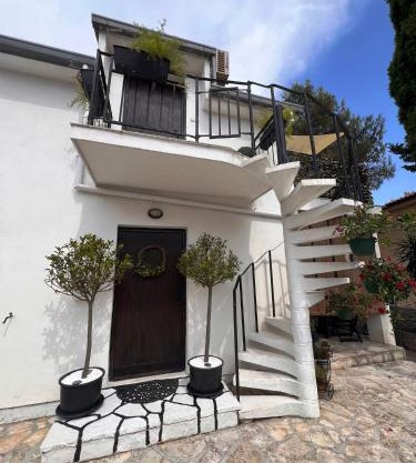 Apartment Dolce Vita - 40 m to the sea & Beach-sleeps 3