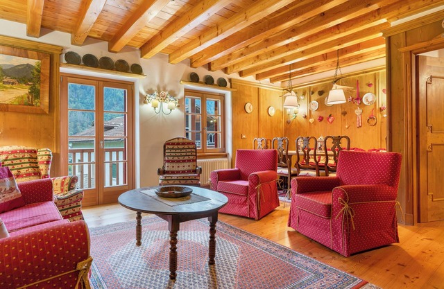 Apartamento 'Dolomiti Deluxe - Bocenago' con vistas a la montaña, balcón y Wi-Fi