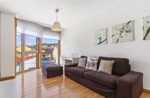 Apartamento "Dúplex Santoña Juan de la Cosa" cerca de la playa con Wi-Fi y terraza