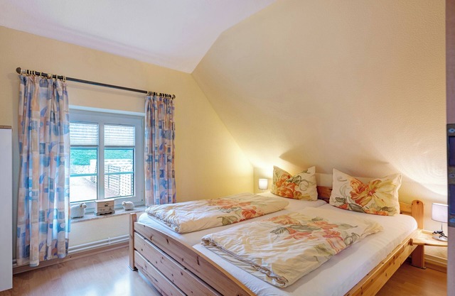 Apartamento 'Ebbe Und Flut' con jardín y balcón compartidos