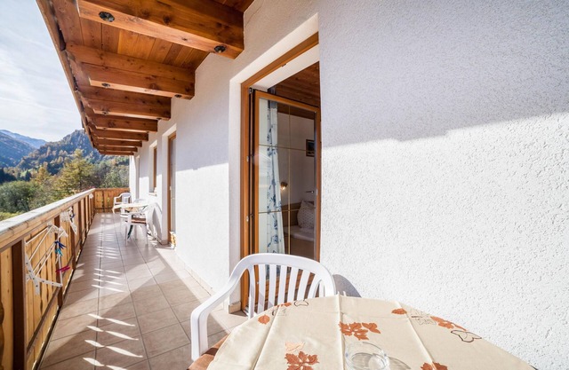 Apartment "Egarthof Ferienwohnung Alpenrose" with Mountain View, Balcony & Garden