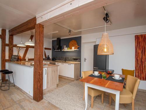 Apartment Eliese by Interhome