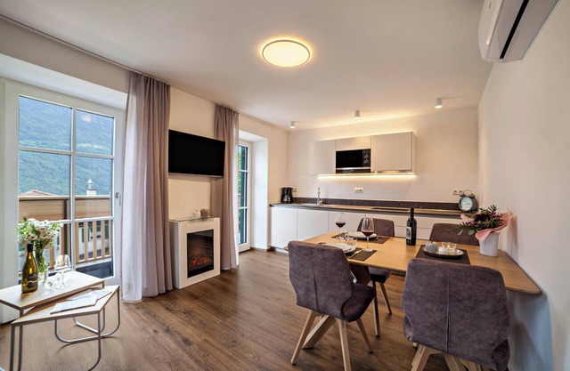 Apartamento "Engel Stodl" con vistas a la montaña, aire acondicionado, Wi-Fi, balcón y terraza