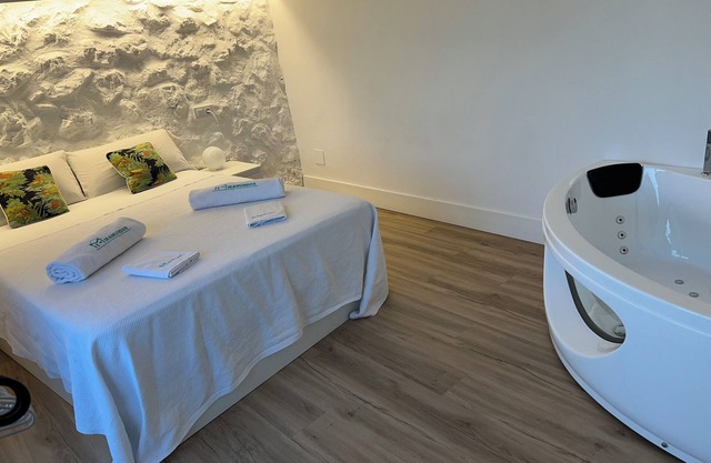 APARTAMENTO CON YACUZZI