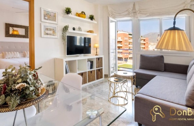 Apartamento con piscina y parking privado cerca de Aqua Mijas
