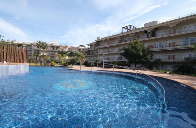 Apartment Apartamentos Golden Beach by Interhome