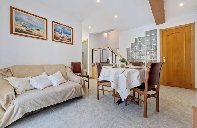 Apartamento 'Estela' con terraza privada, balcón, Wi-Fi y aire acondicionado