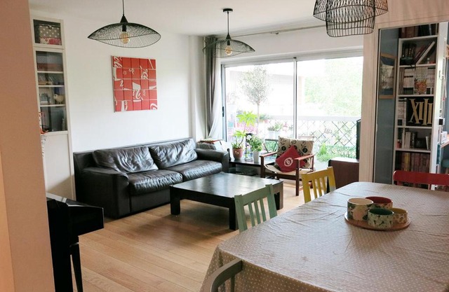 Apartment Family Lenoir CityCosy