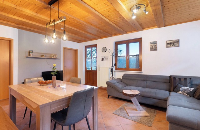 Apartamento 'Ferienwohnung Brandenkopfblick' con vistas a la montaña, jardín compartido y Wi-Fi