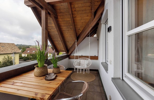 Apartamento 'Ferienwohnung Holzapfel' con balcón y Wi-Fi