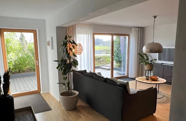 Apartamento 'Fewo Spectrum' con terraza privada y Wi-Fi