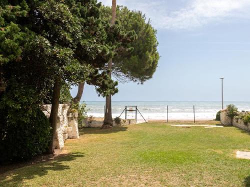 Apartment First Line Arena Beach by Interhome