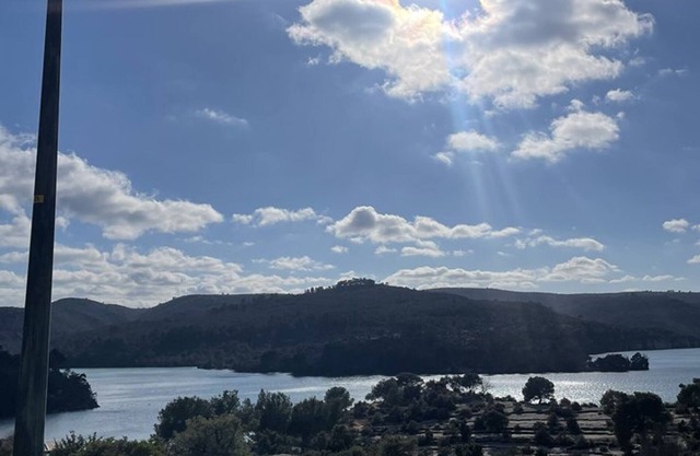 Apartamento para 5 pers, acceso privado al lago, piscina