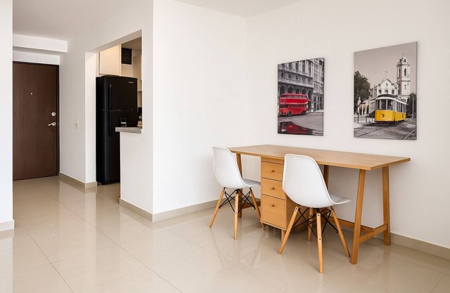 Apartment for 10 people in the best location in the north of Cali.