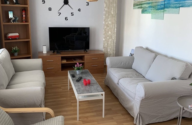 Apartemento para 4 personas, a solo 15 minutos del mar.