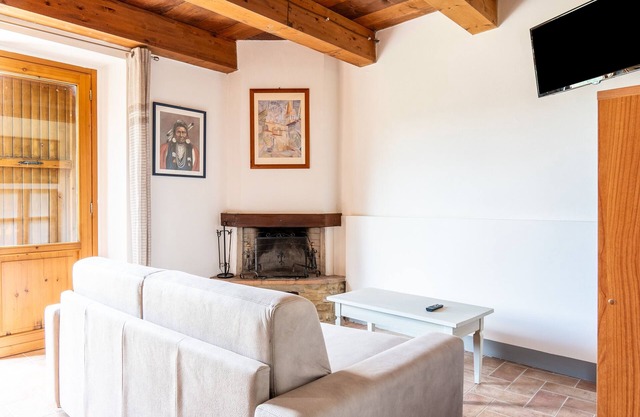 Apartamento 'Frantoio' con piscina compartida, jardín compartido y Wi-Fi