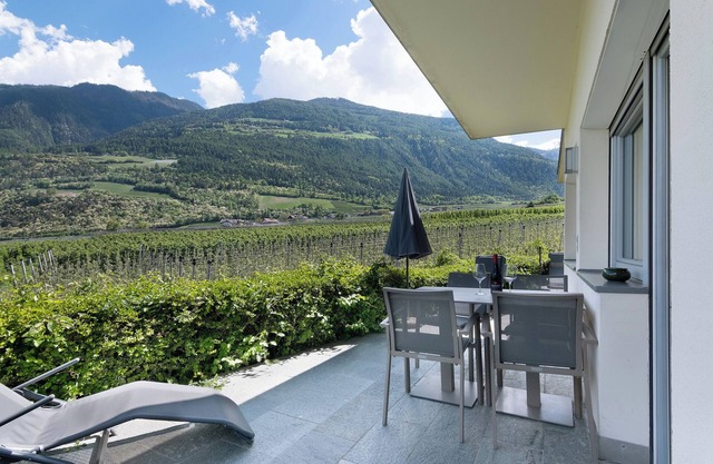 Apartamento 'Gala' con vistas a la montaña, terraza privada y Wi-Fi