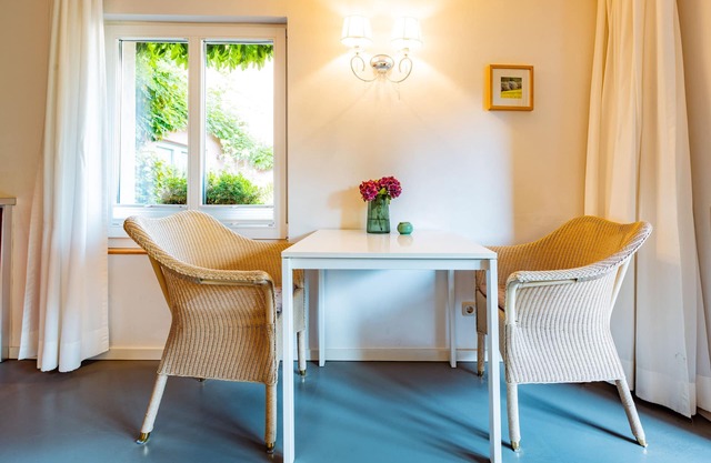Apartamento-Gartenhaus-Patio-Baño para personas con movilidad reducida