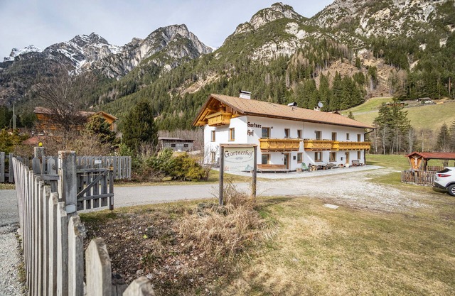 Apartamento 'Gartnerhof Glücksklee' con vistas a la montaña, jardín compartido y Wi-Fi