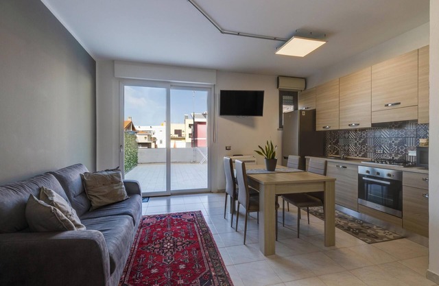 Apartamento 'Giovanna House' con balcón y Wi-Fi