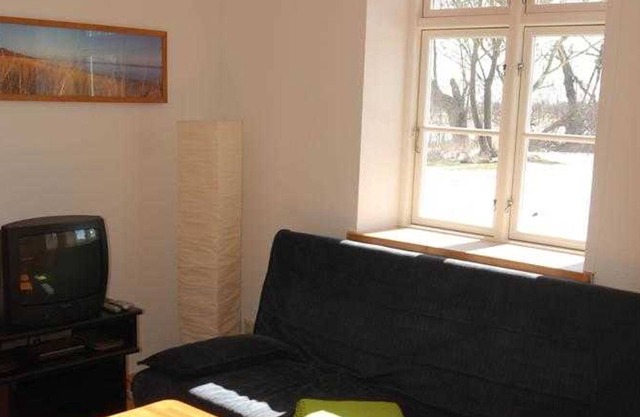 Apartamento (planta baja) - Antigua rectoría de Rappin