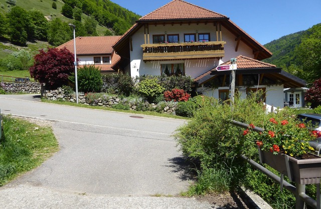 Apartamento 'Haus Am Rotwiesenbach' con vistas a la montaña, terraza privada y Wi-Fi