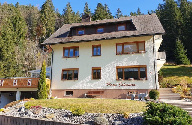 Apartamento 'Haus Johanna' con vistas a la montaña, balcón y Wi-Fi