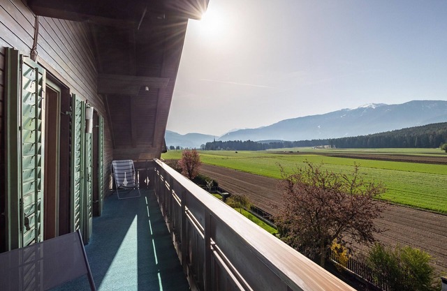Apartamento 'Haus Rieder Paul Apt 3' con vistas a la montaña, jardín compartido y Wi-Fi