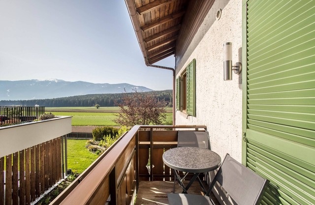 Apartamento 'Haus Rieder Paul 2' con vistas a la montaña, jardín compartido y Wi-Fi