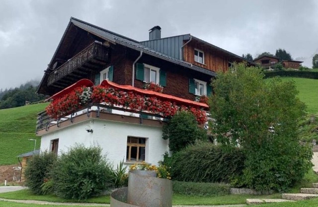 Apartamento 'Haus Schäfer Zita' con vistas a la montaña, terraza privada y Wi-Fi