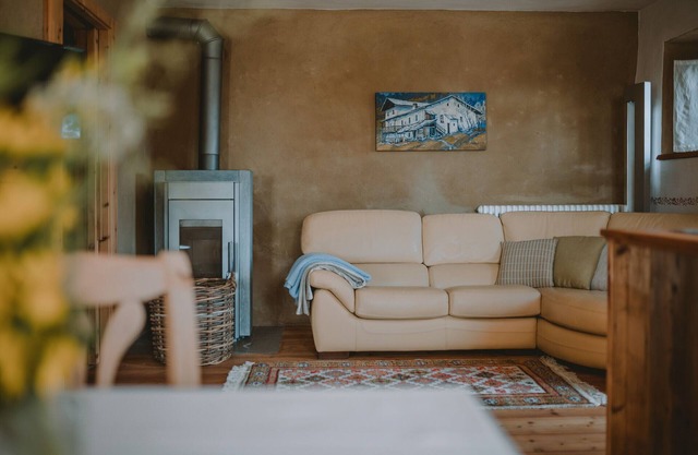 Apartamento 'Hof Neuhaus Sebastion' con vistas a la montaña, jardín y Wi-Fi