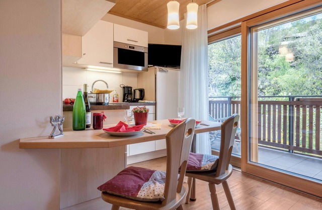 Apartamento "Huberhof Gala" con vistas a la montaña, jardín y Wi-Fi