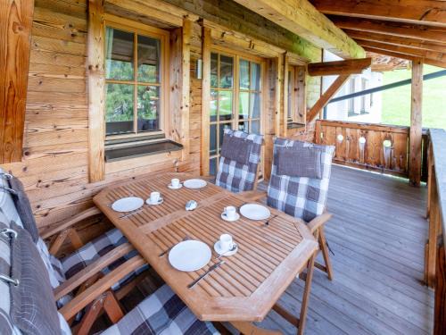 Apartment in Mittersill near Ski Bus & Slopes