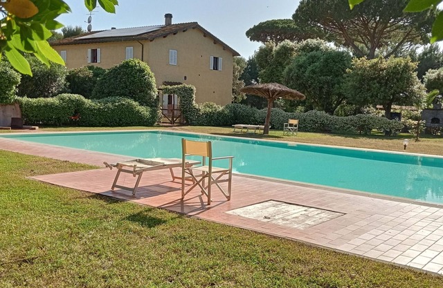 Apartment 'I Cavalleggeri - Babieca' with Shared Pool, Shared Garden and Wi-Fi