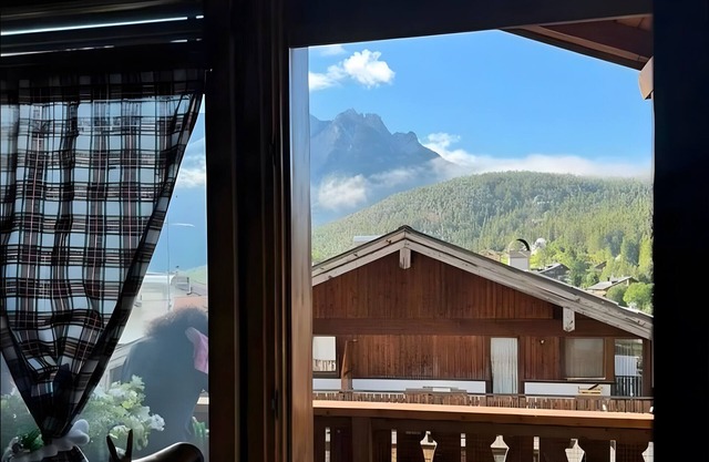 Apartamento 'I Tramonti Del Picco Di Roda' con vistas a la montaña, terraza privada y Wi-Fi