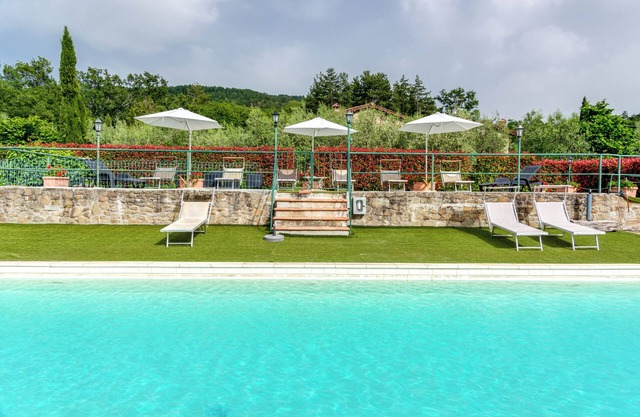 Apartamento "Il Cerro La Capanna Piano Primo" con piscina compartida y Wi-Fi