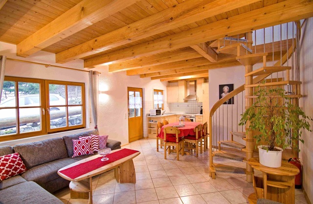 Apartamento 'Im Häusle, 80qm' con vistas a la montaña, jardín compartido y Wi-Fi