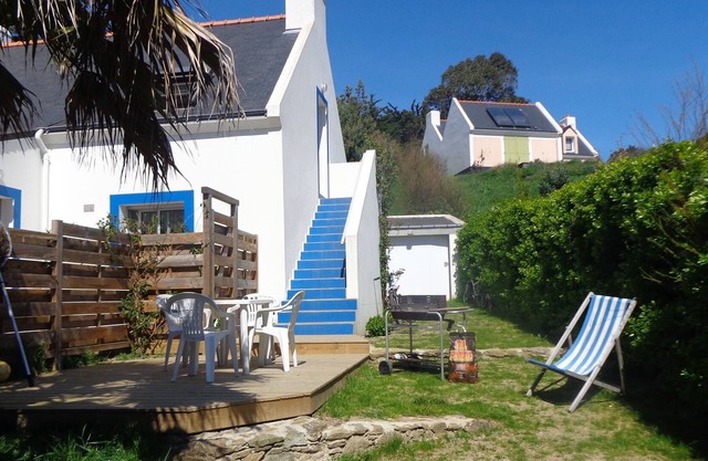 Apartamento en una casa con jardín de 150 metros desde el puerto de Sauzon