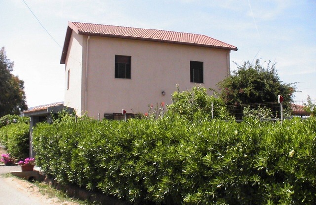 Apartamento en una villa en el campo a solo 4 km del mar