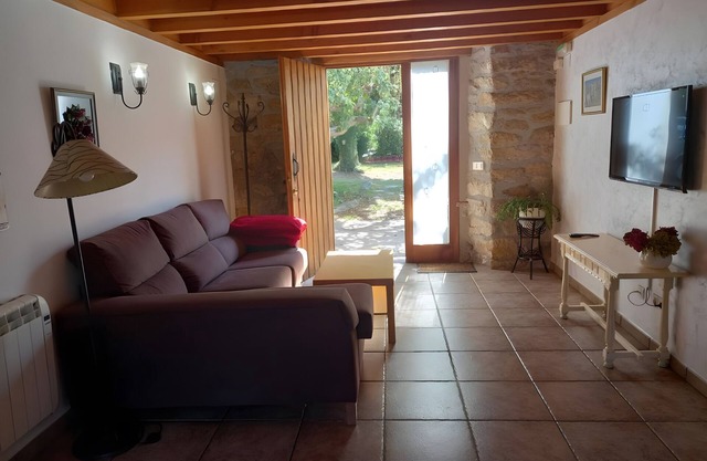 Apartamento 'Apartamento I' con piscina compartida, Wi-Fi y aire acondicionado