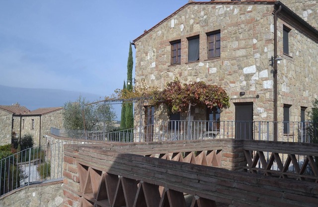 Apartamento en Asciano con Vistas