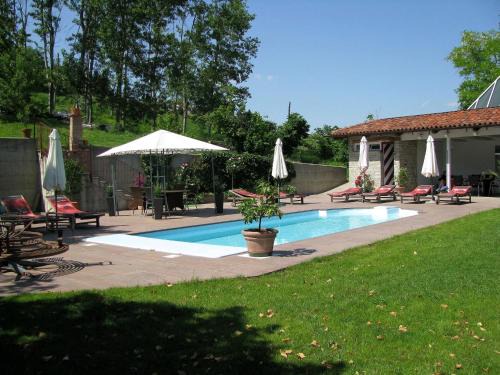 Apartment in Bastia Mondovì with Pool