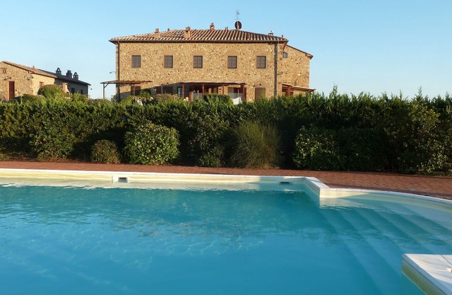 Apartamento en un pueblo toscano medieval bellamente restaurado, a 7 km de Volterra