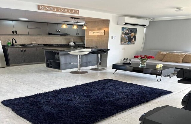 Apartamento en Cali -Ideal para grupo de personas.