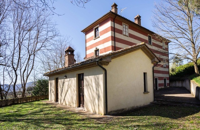 Belle Maison: Felicidad junto a la piscina