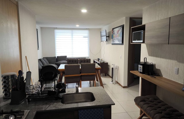 Departamento Cómodo fácil acceso del Aeropuerto con Alberca