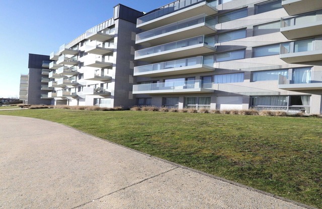 Apartamento en Het Zoute con vistas al mar