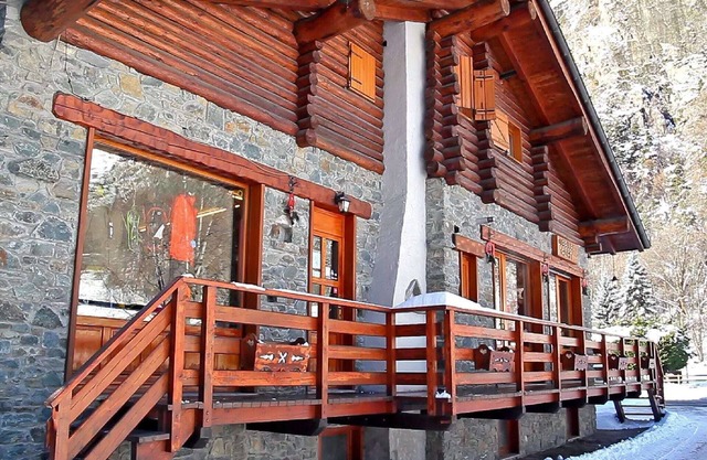 Apartamento en Antey-Saint-Andrè con balcón