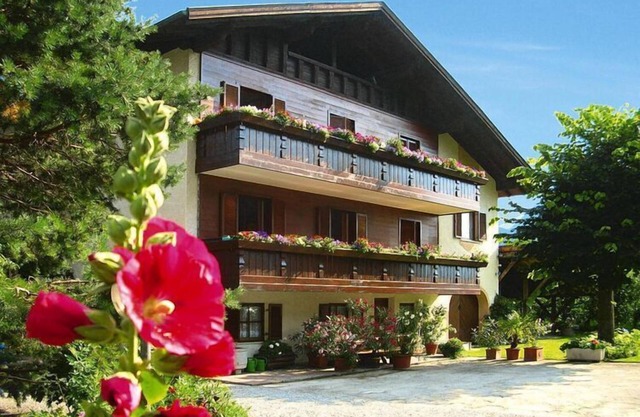 Apartamento en Latsch con piscina y jardín