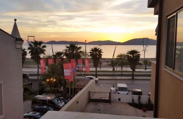 Apartamento en el centro de la playa de Lido con terraza con vistas al mar y Wi-Fi